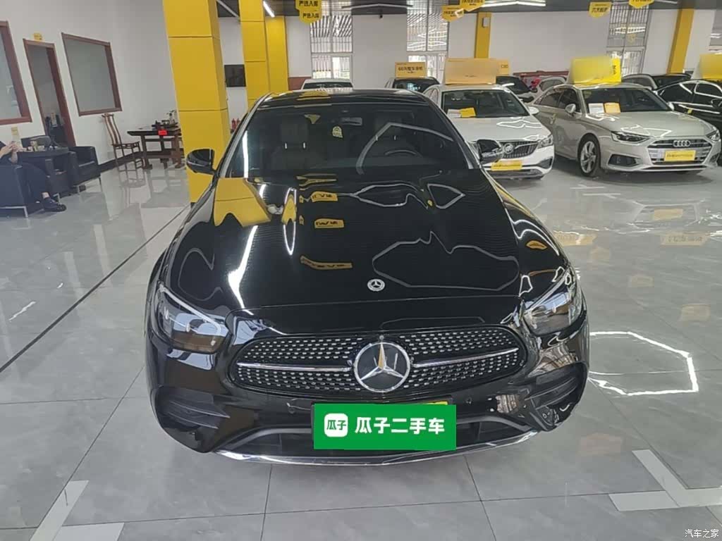 Mercedes-Benz E-Class, 2023 3