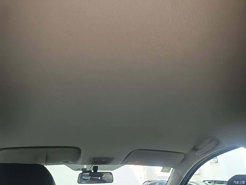 Wuling Hongguang, 2019 18