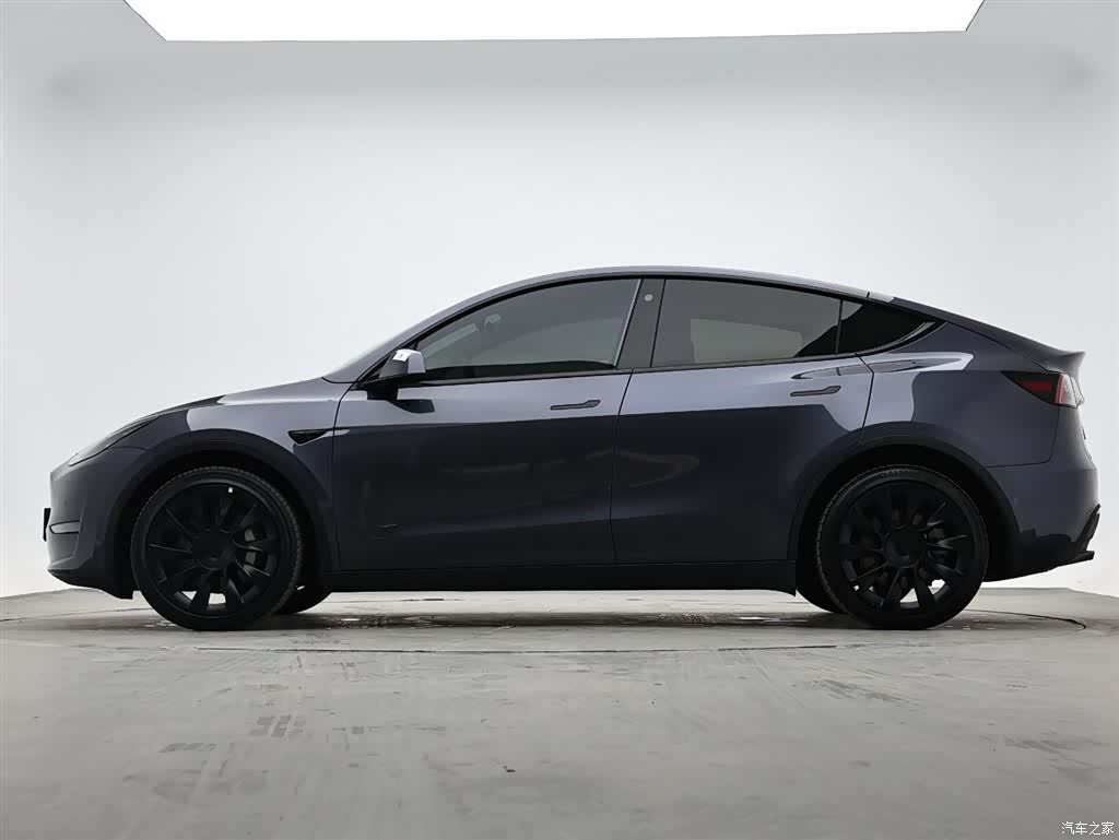 Tesla Model Y, 2021 6