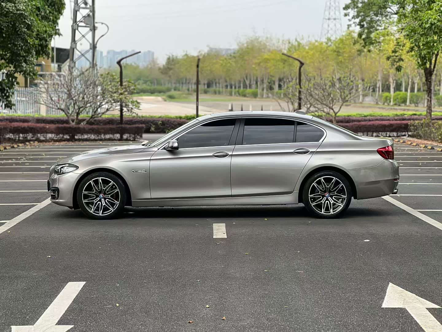 BMW 5 Series, 2016 все фото