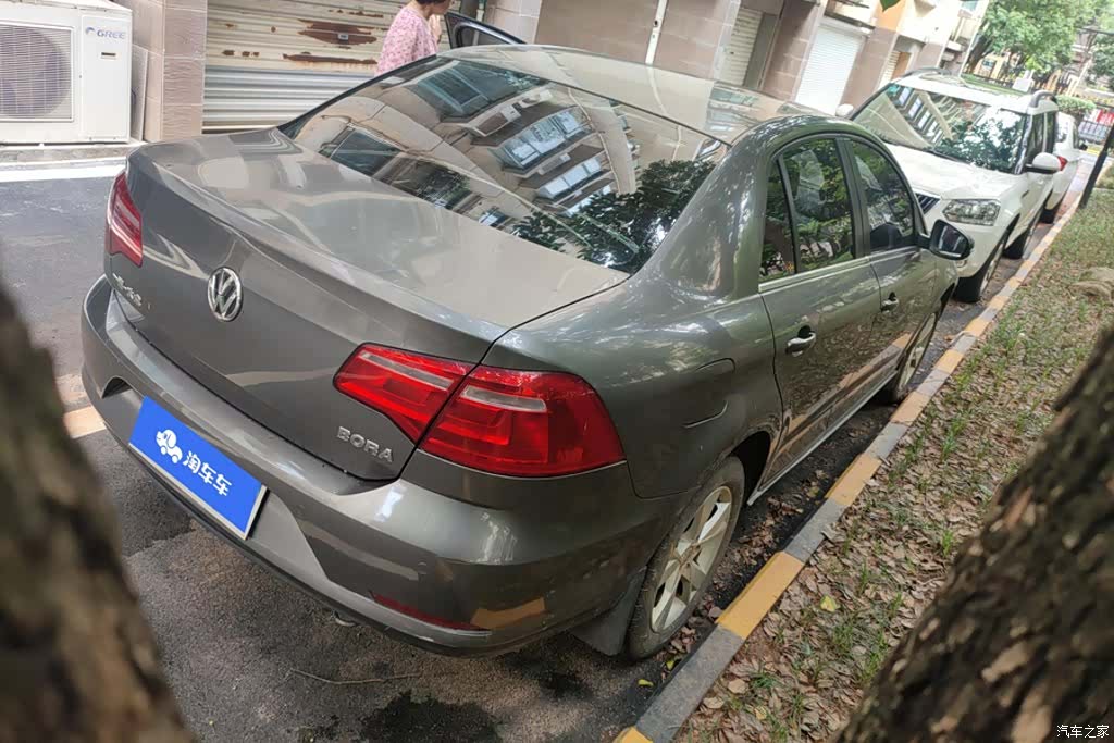 Volkswagen Bora, 2013 3
