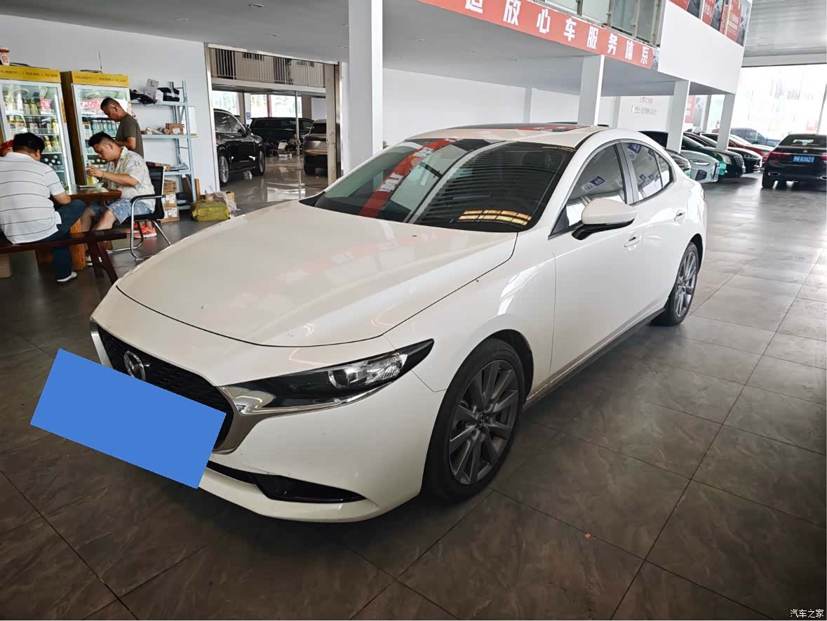Mazda Mazda3, 2022 1