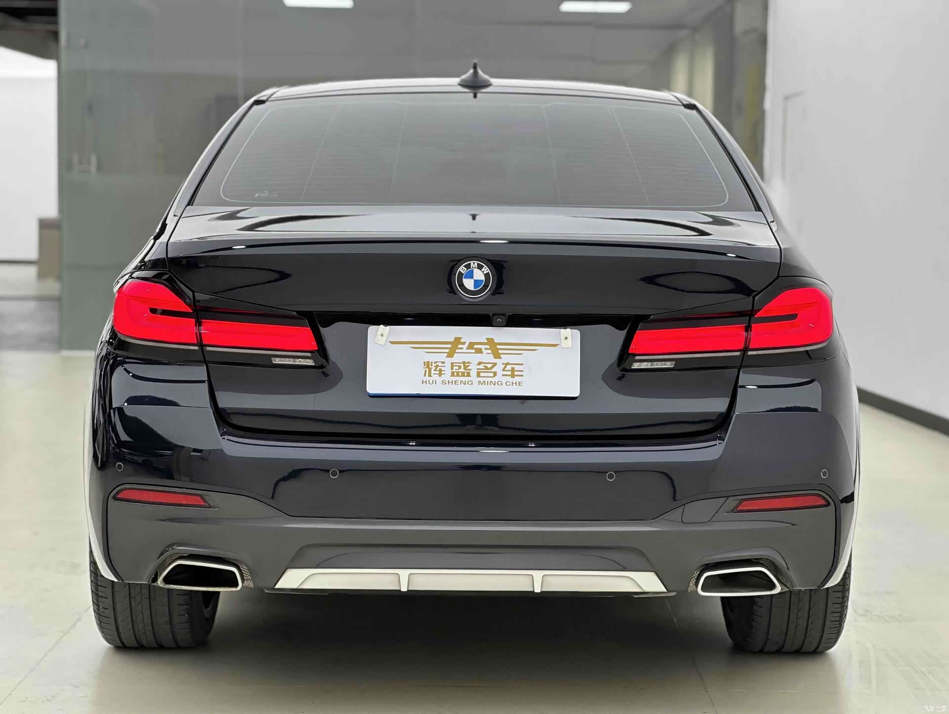 BMW 5 Series, 2023 4