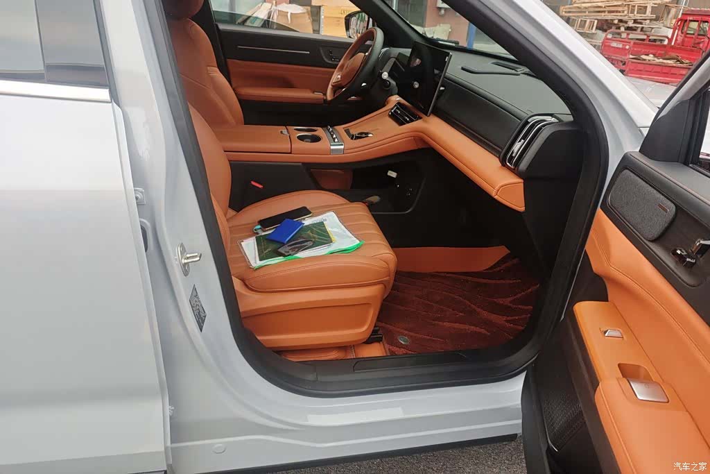 Jetour L7, 2025 8