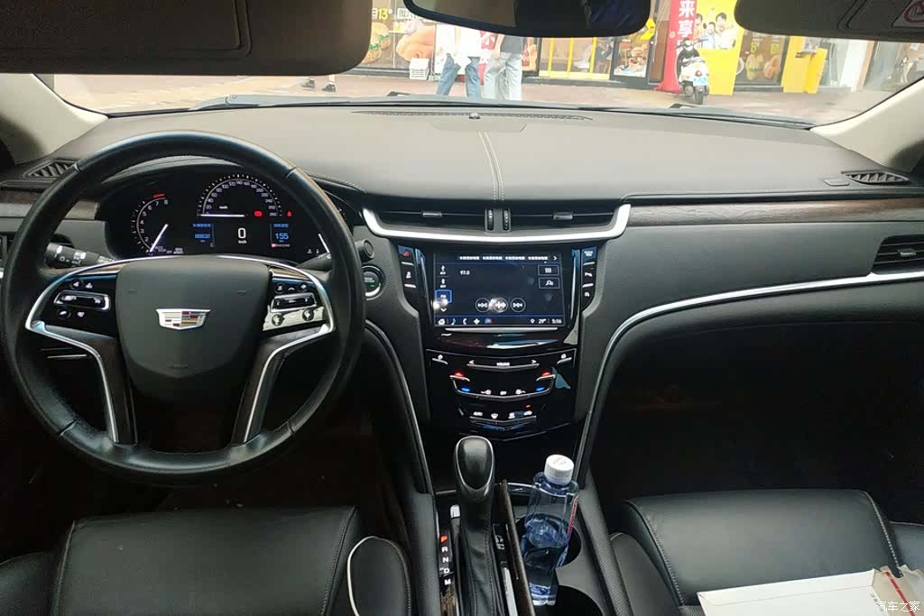 Cadillac XTS, 2018 13