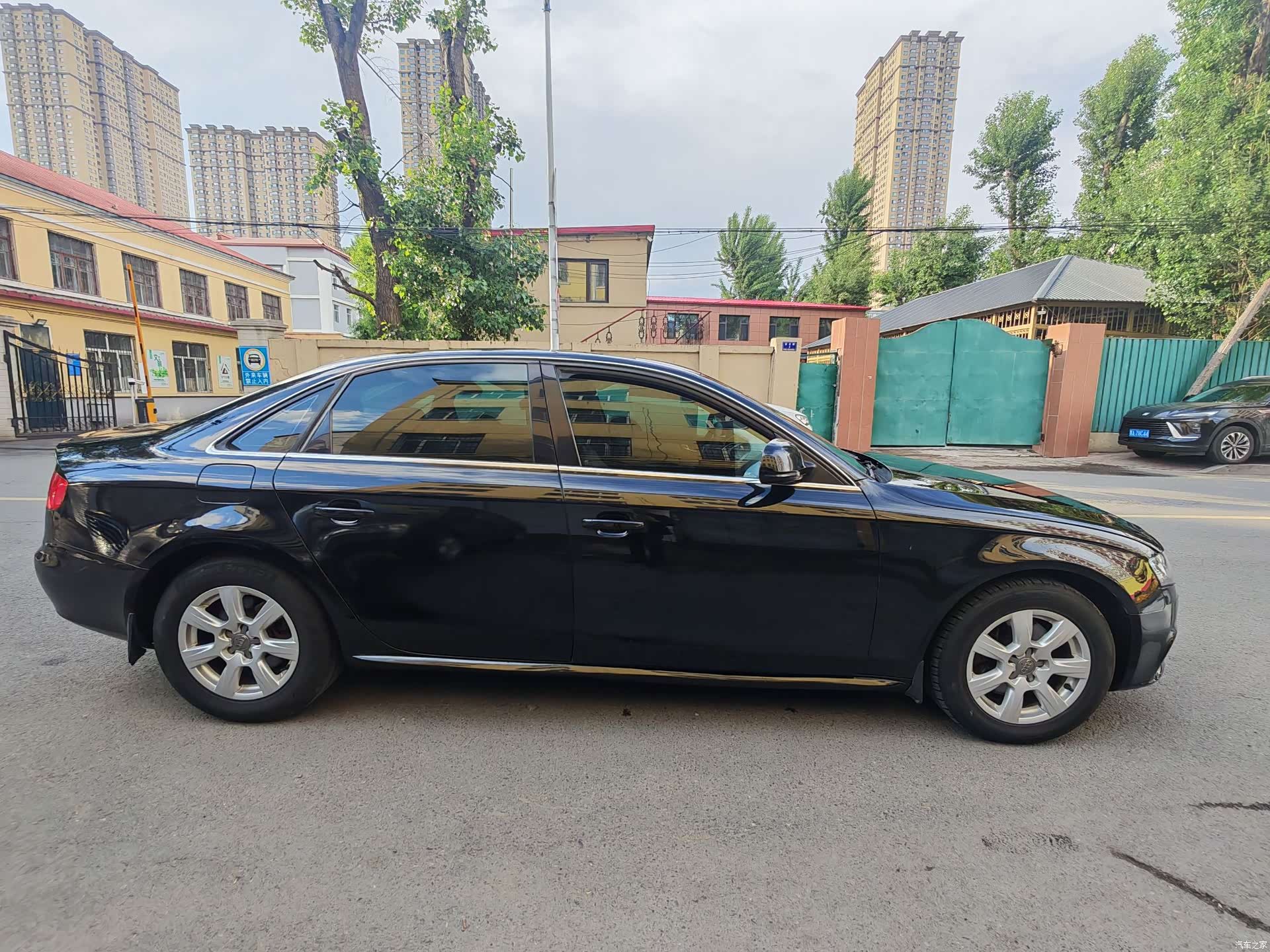 Audi A4L, 2012 10
