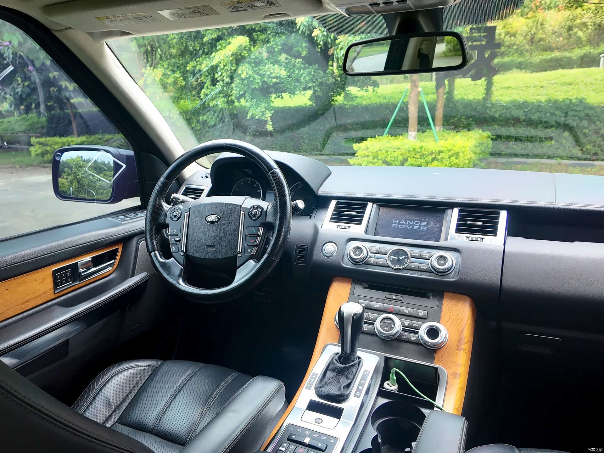 Land Rover Range Rover, 2011 49