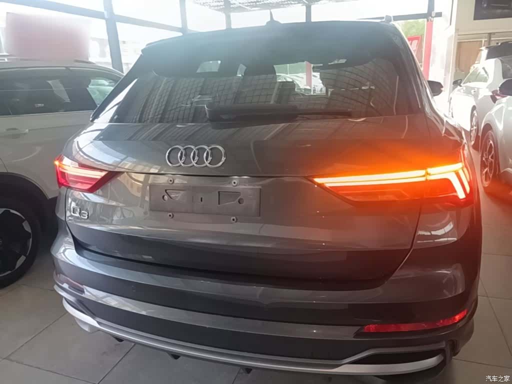 Audi Q3, 2020 6