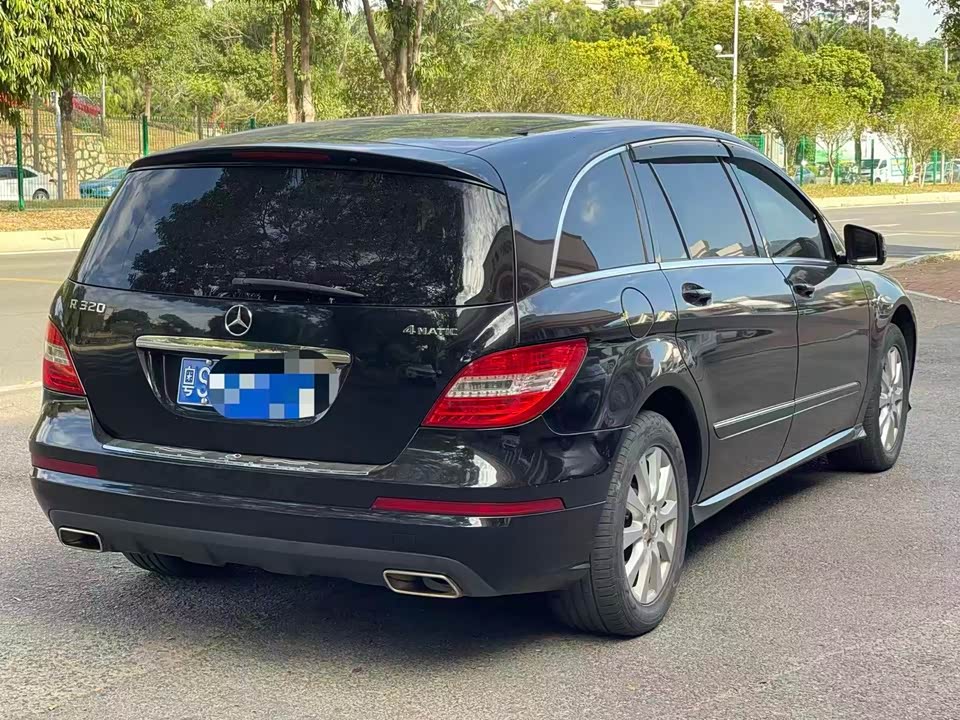 Mercedes-Benz R-class