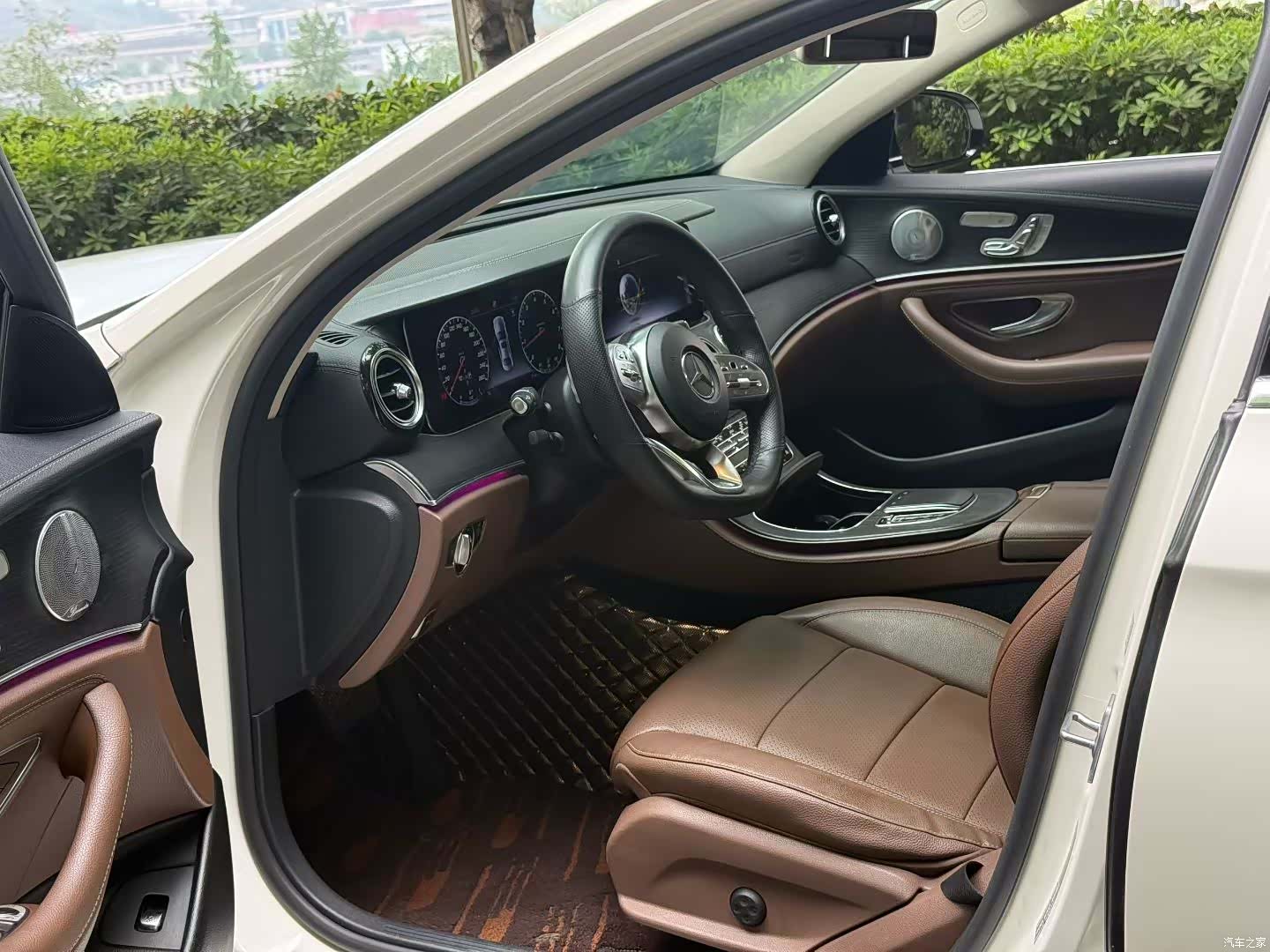 Mercedes-Benz E-Class, 2019 8