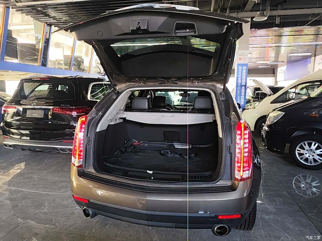 Cadillac SRX, 2016 15