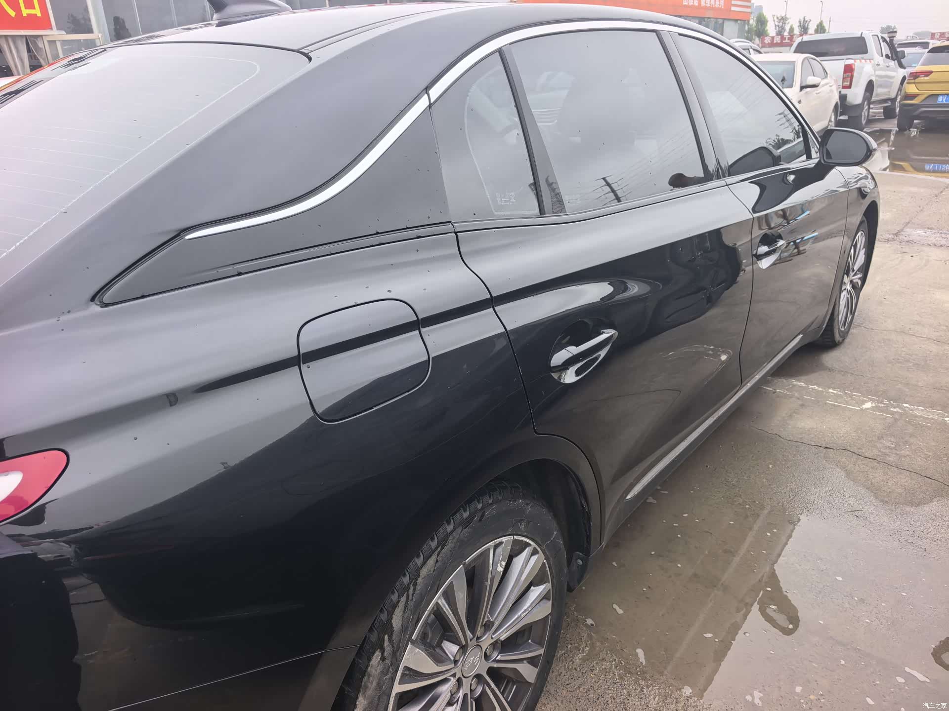 Hongqi QM5, 2022 8