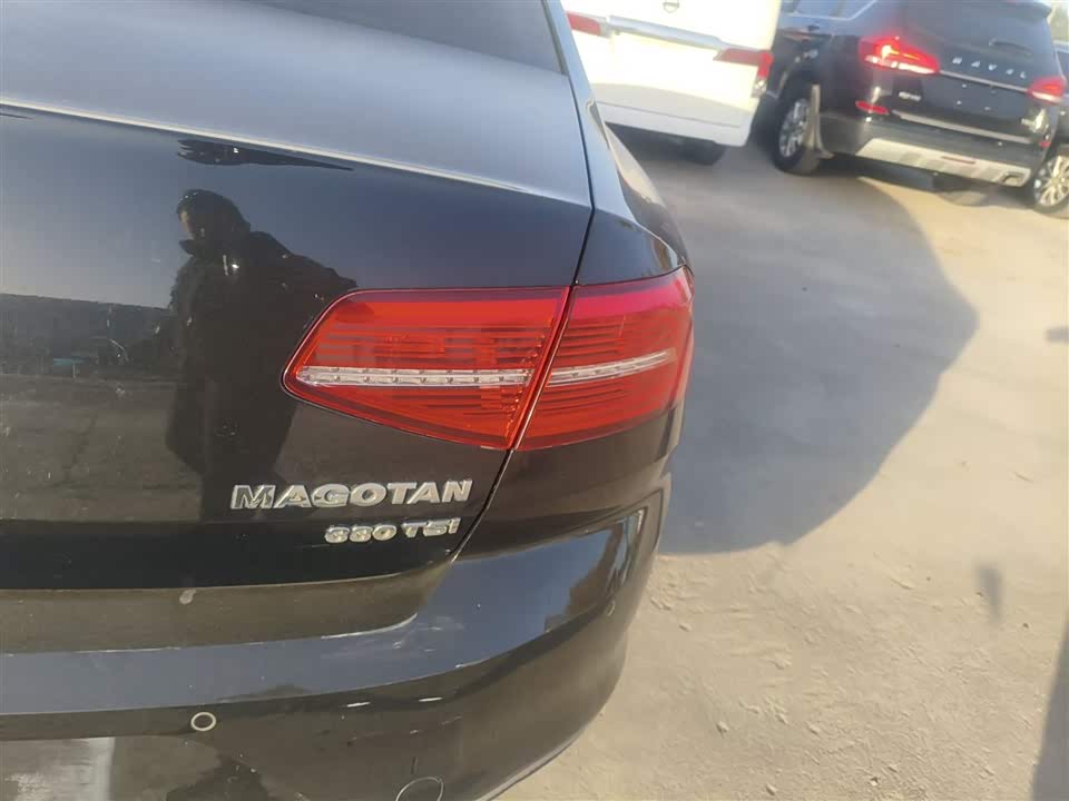 Volkswagen Magotan