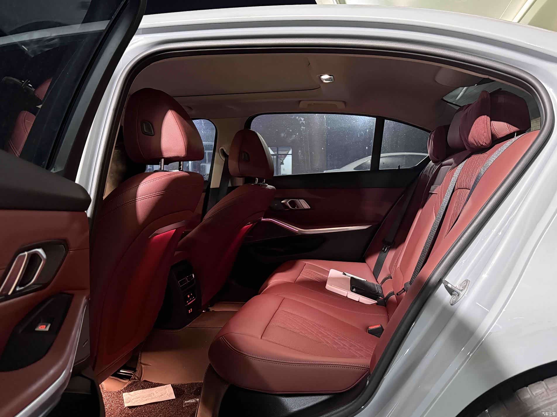 BMW 3 Series, 2025 6