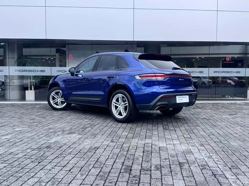 Porsche Macan, 2022 9