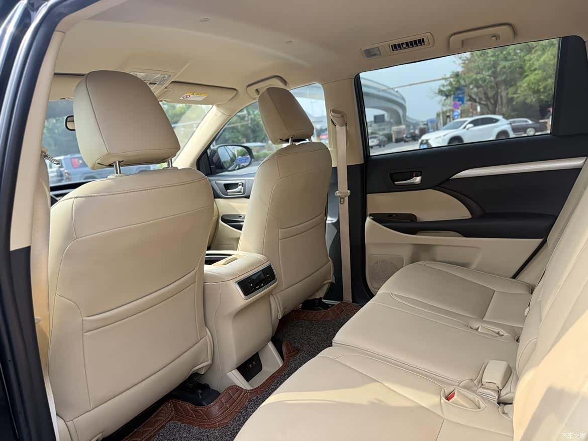 Toyota Highlander, 2020 11