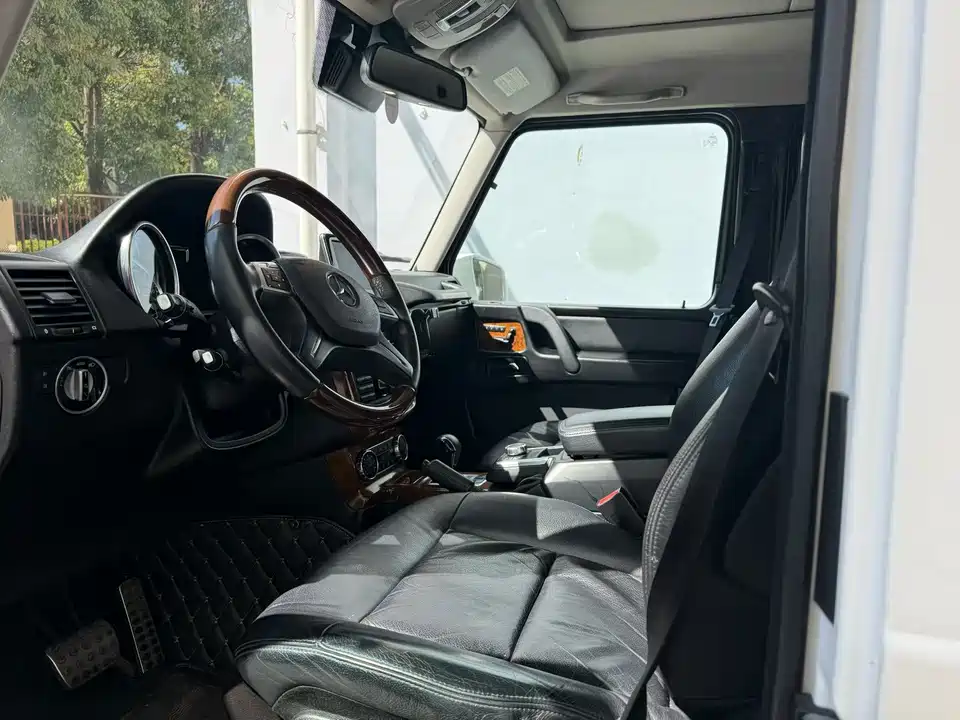 Mercedes-Benz G-class