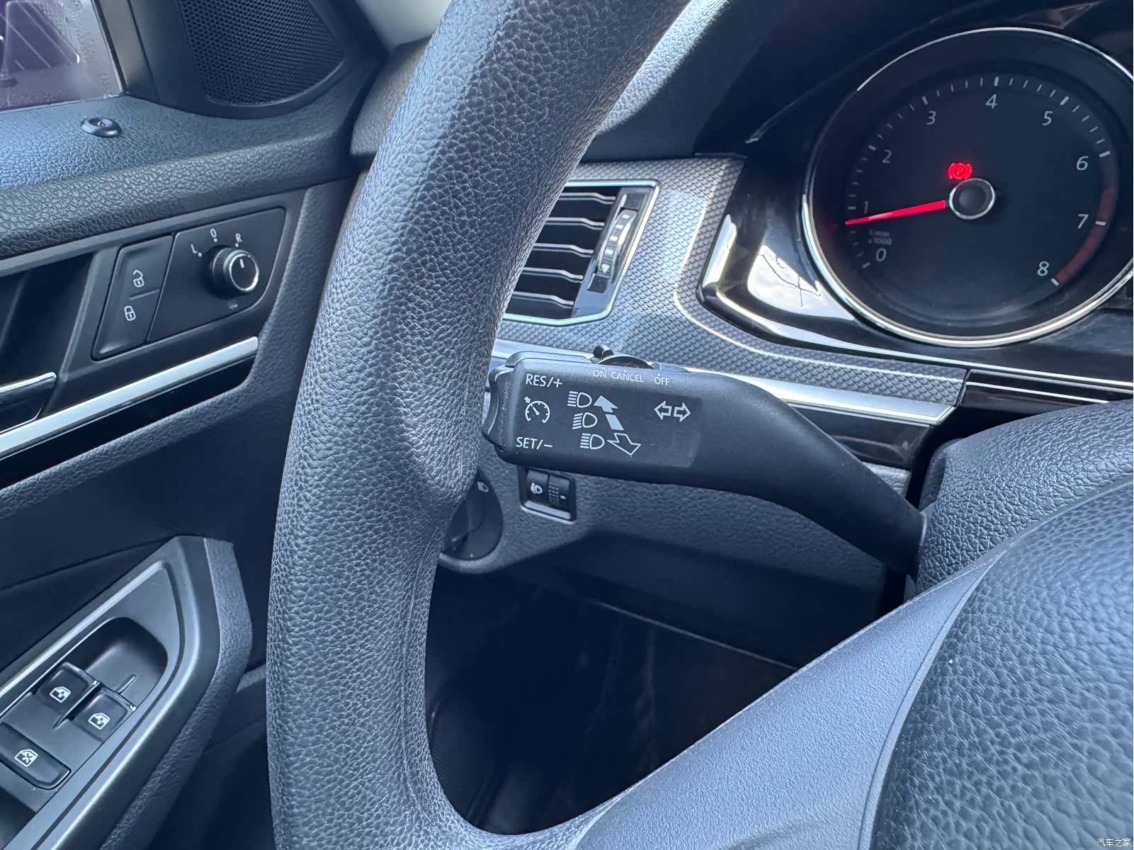 Volkswagen C-TREK, 2018 12