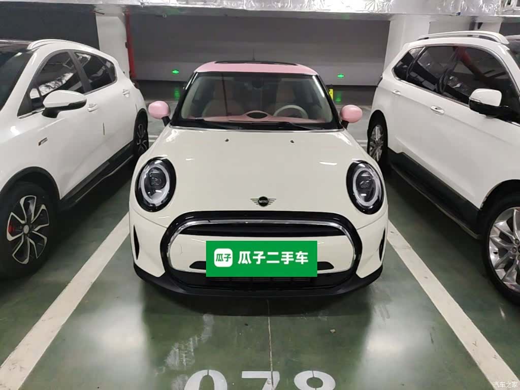Mini ONE, 2022 3