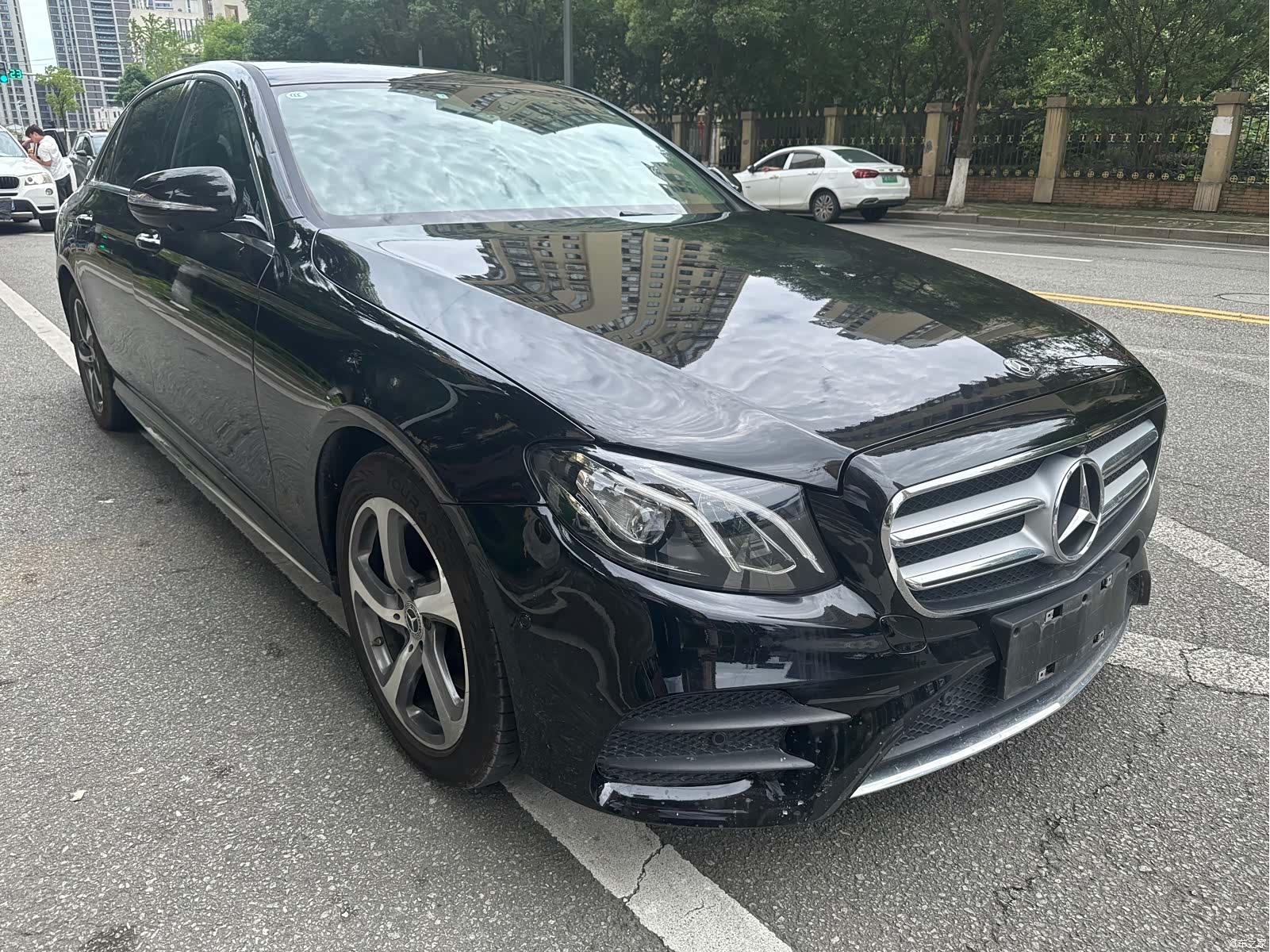 Mercedes-Benz E-Class, 2019 3
