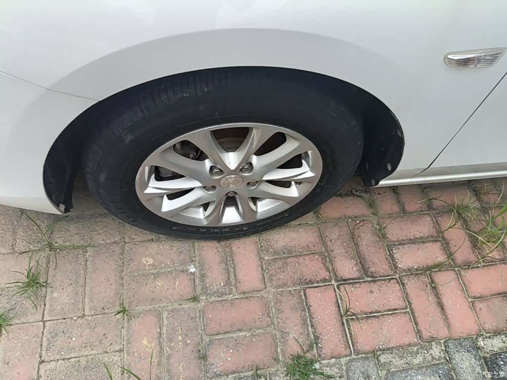 Buick GL6, 2018 23