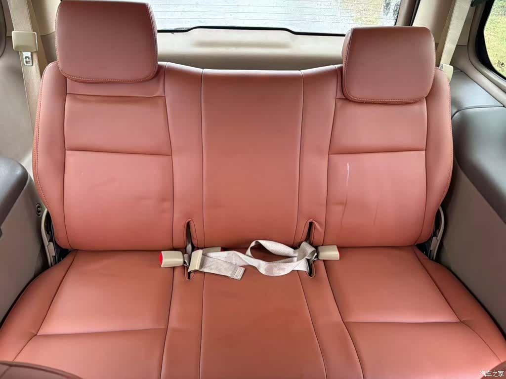 Buick GL8, 2013 11