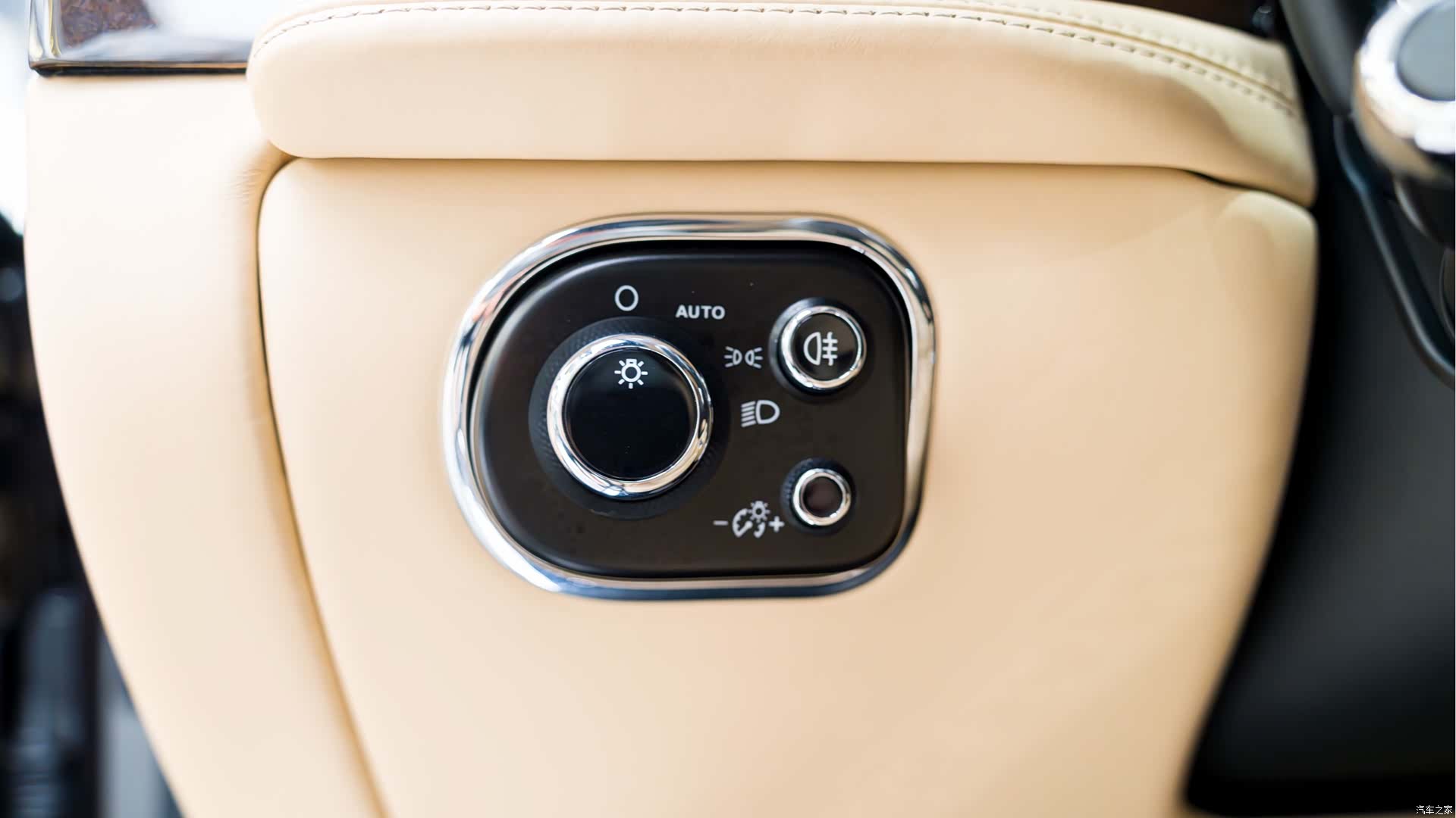 Bentley Mulsanne, 2013 10