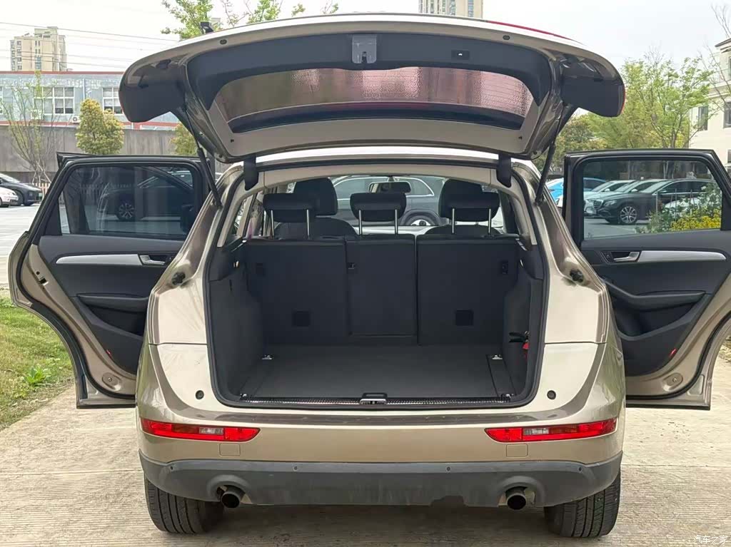 Audi Q5, 2011 14