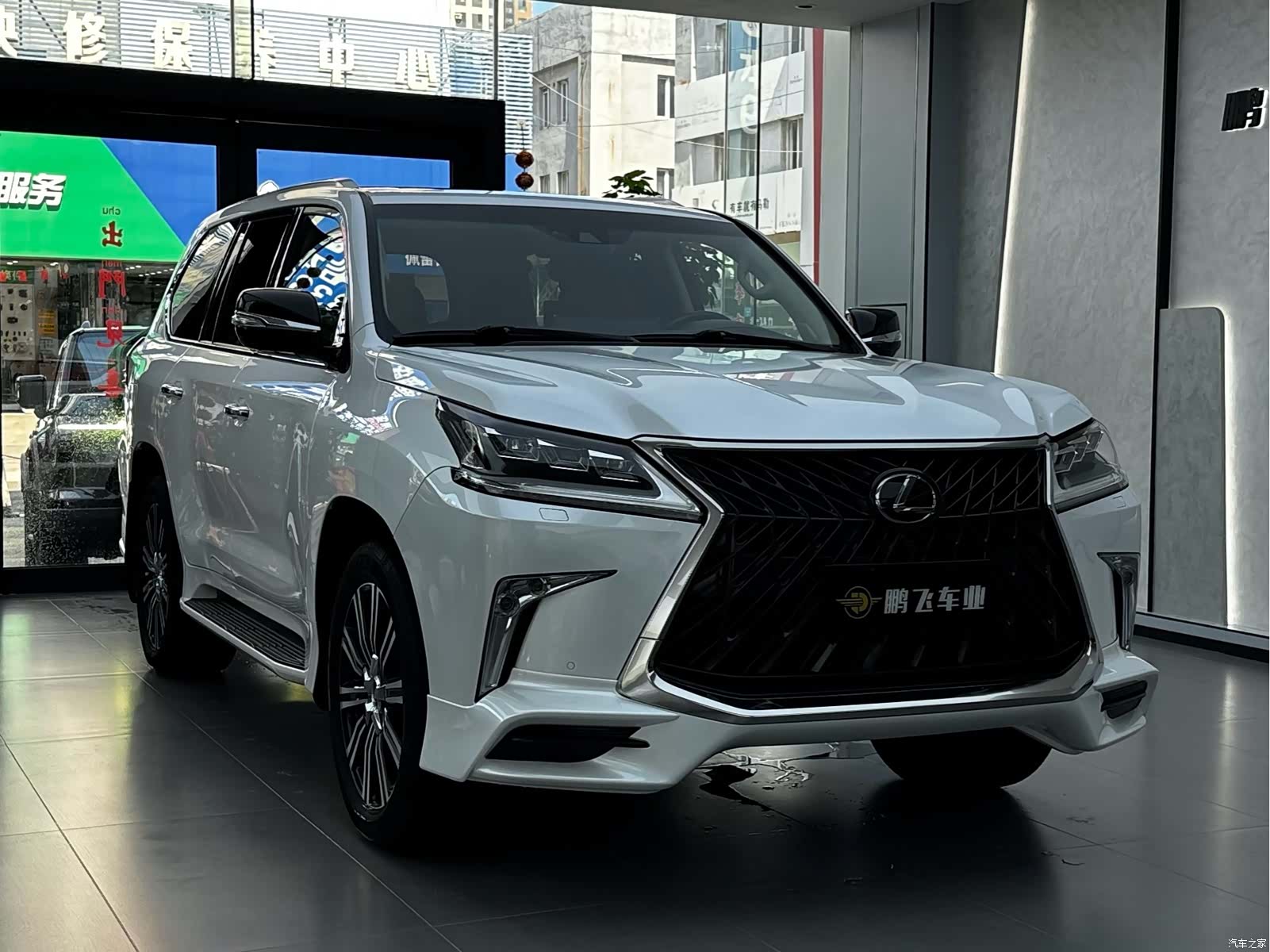 Lexus LX, 2020 10