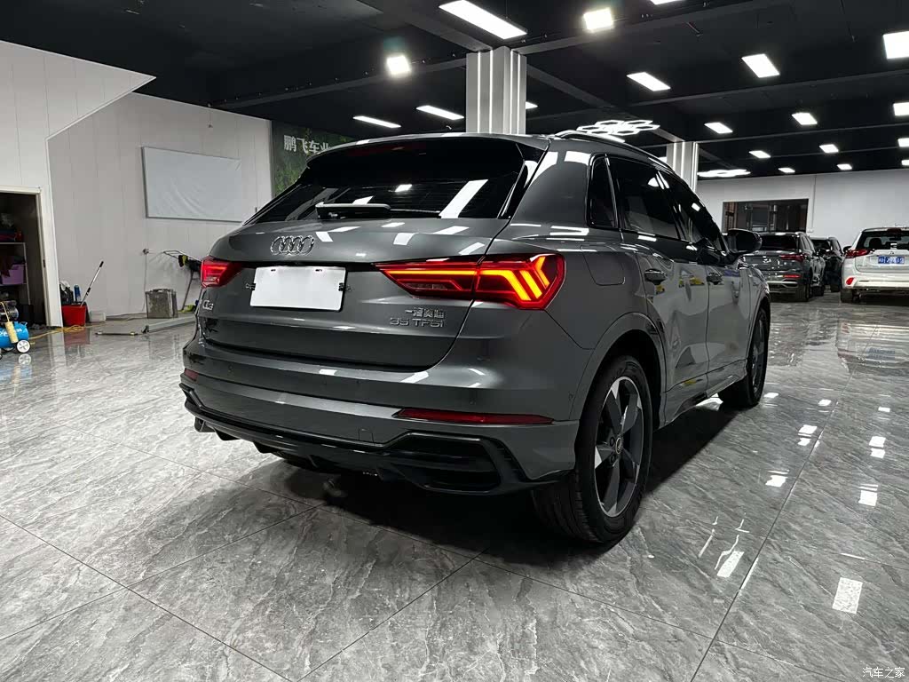 Audi Q3, 2022 6