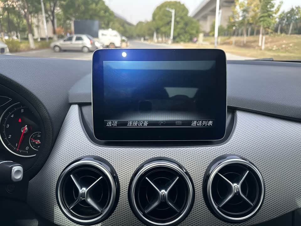 Mercedes-Benz Class B