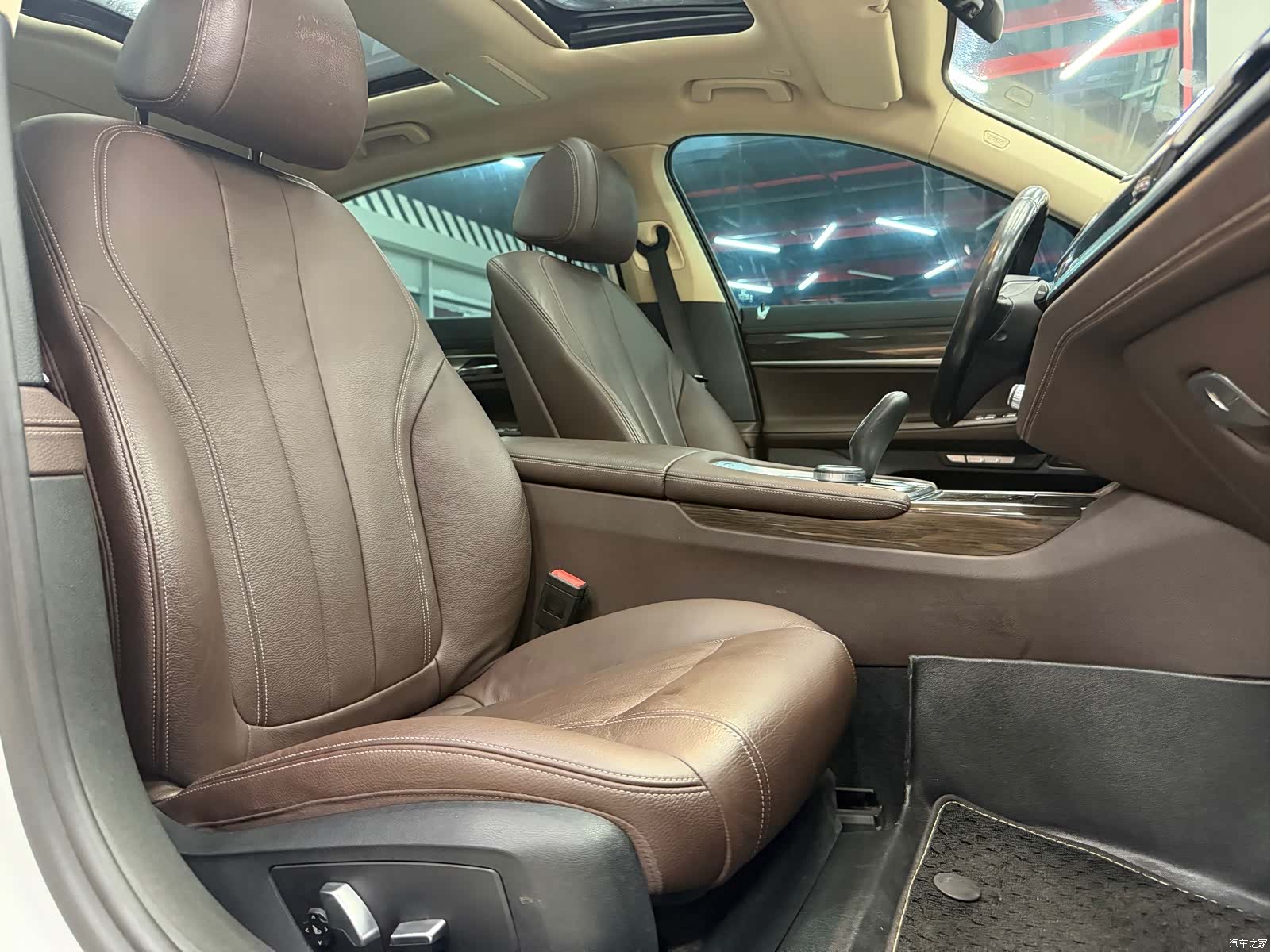 BMW 7 Series, 2016 22
