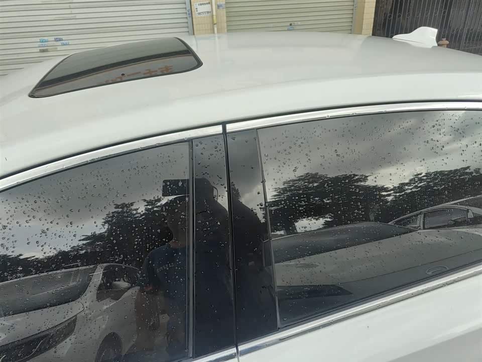 Roewe i6 Roewe i6