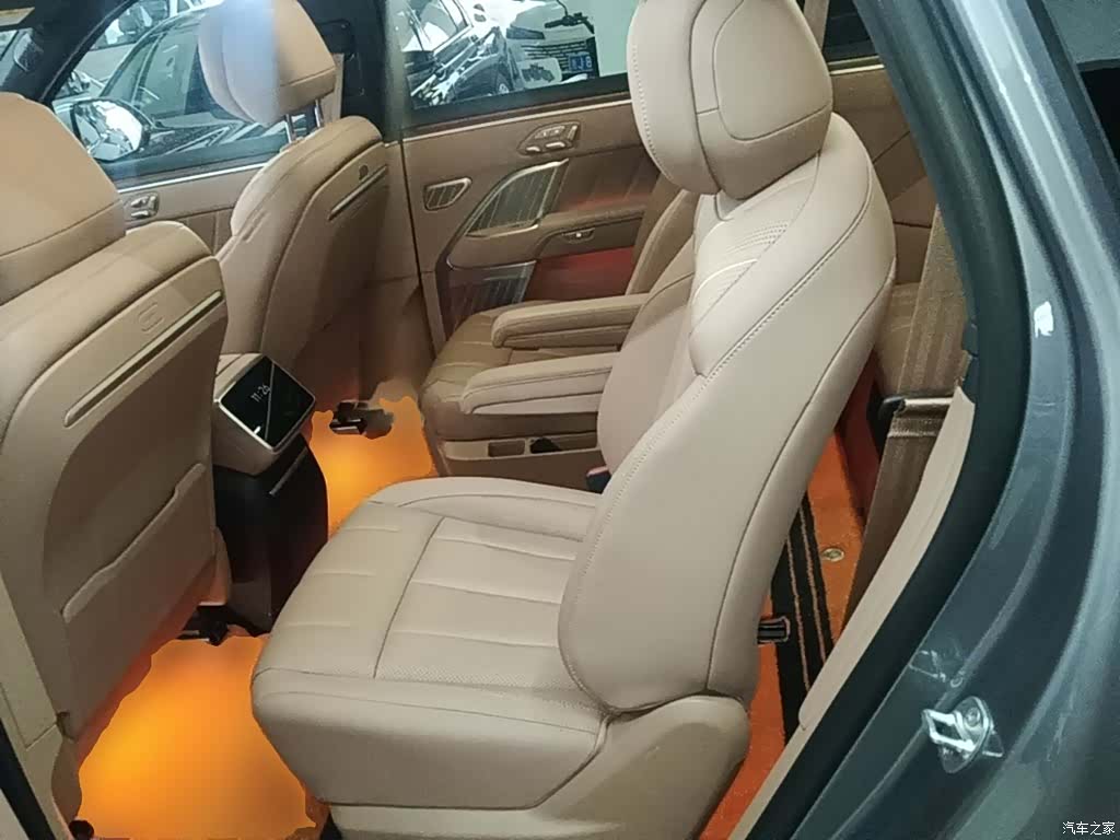 NIO L90, 2025 13