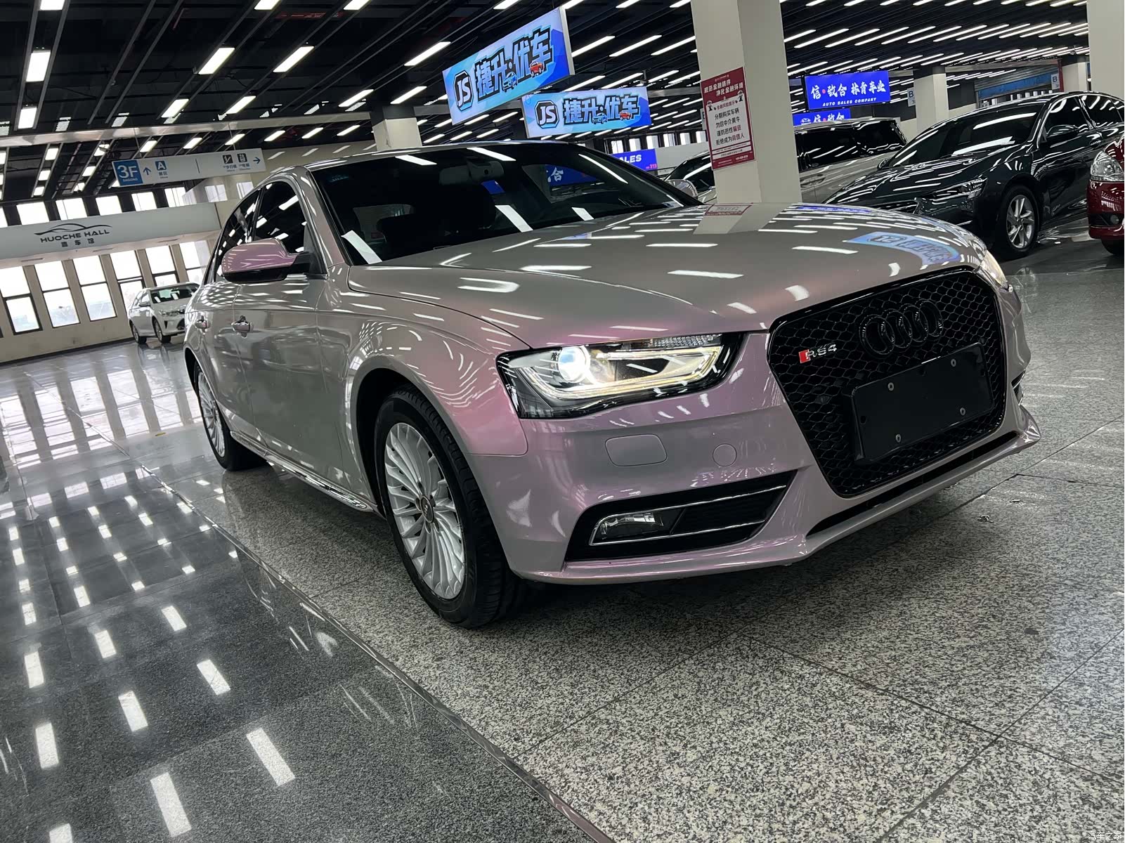 Audi A4L, 2016 3