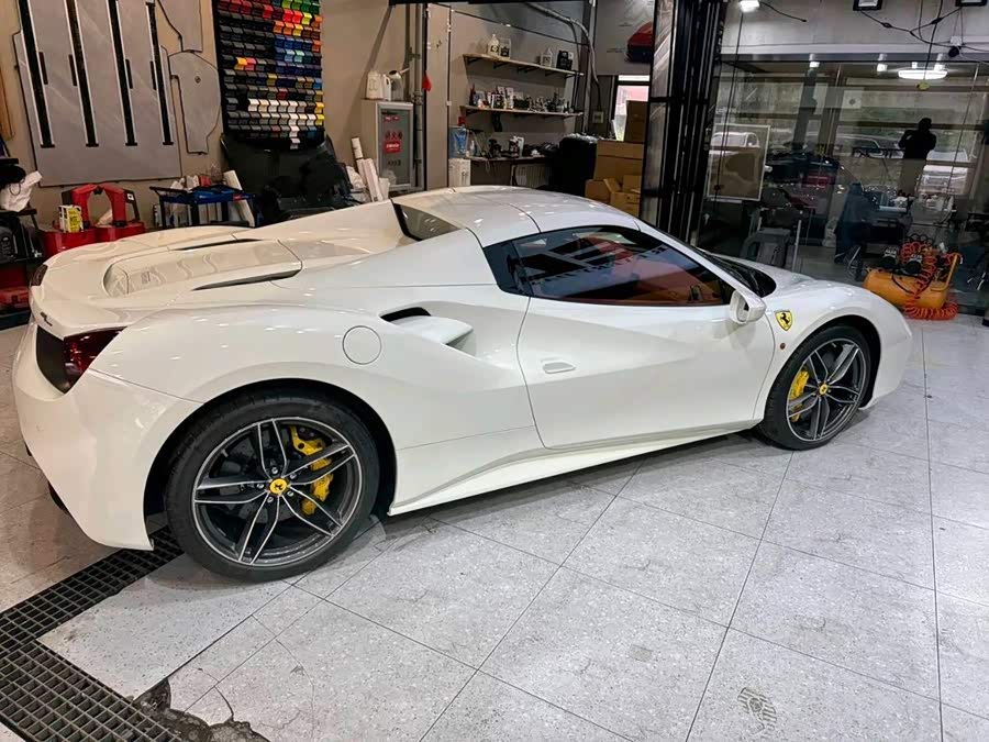 Ferrari 488 2018, фото 4