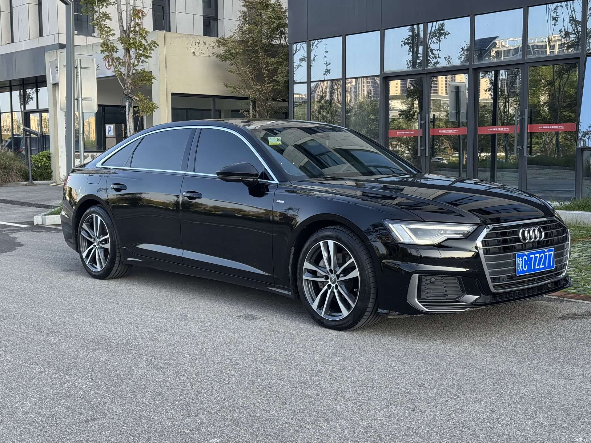 Audi A6L, 2020 3