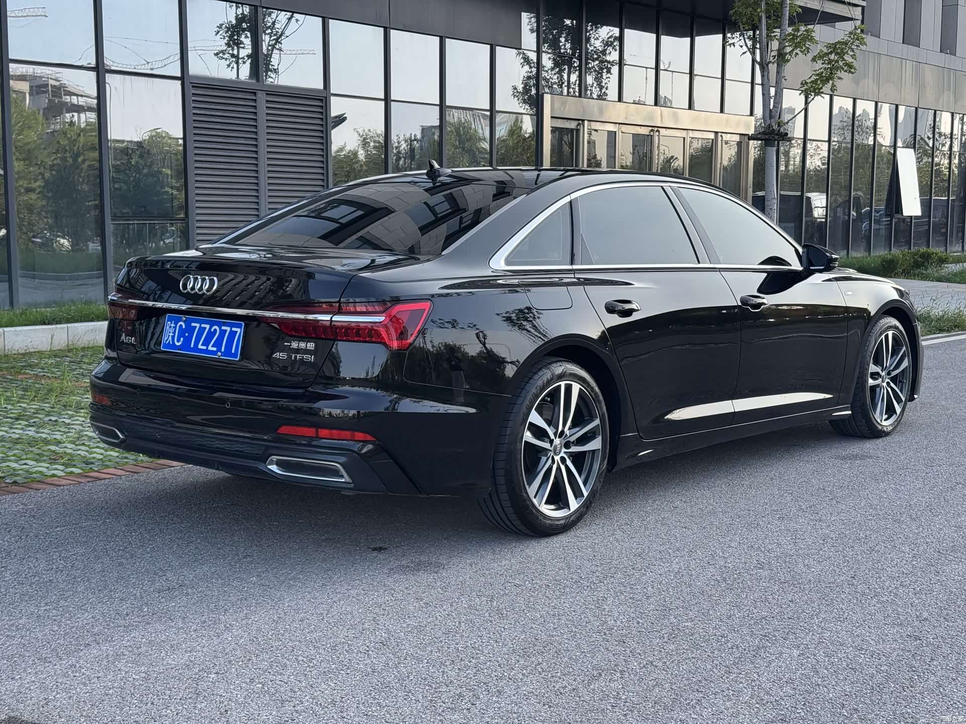 Audi A6L, 2020 4