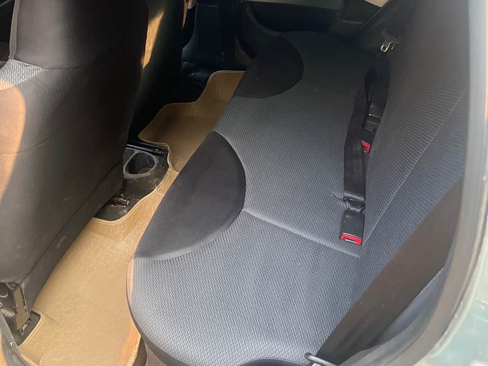 BYD F0