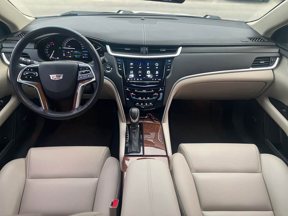Cadillac XTS