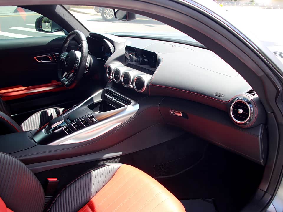 Mercedes-Benz AMG GT