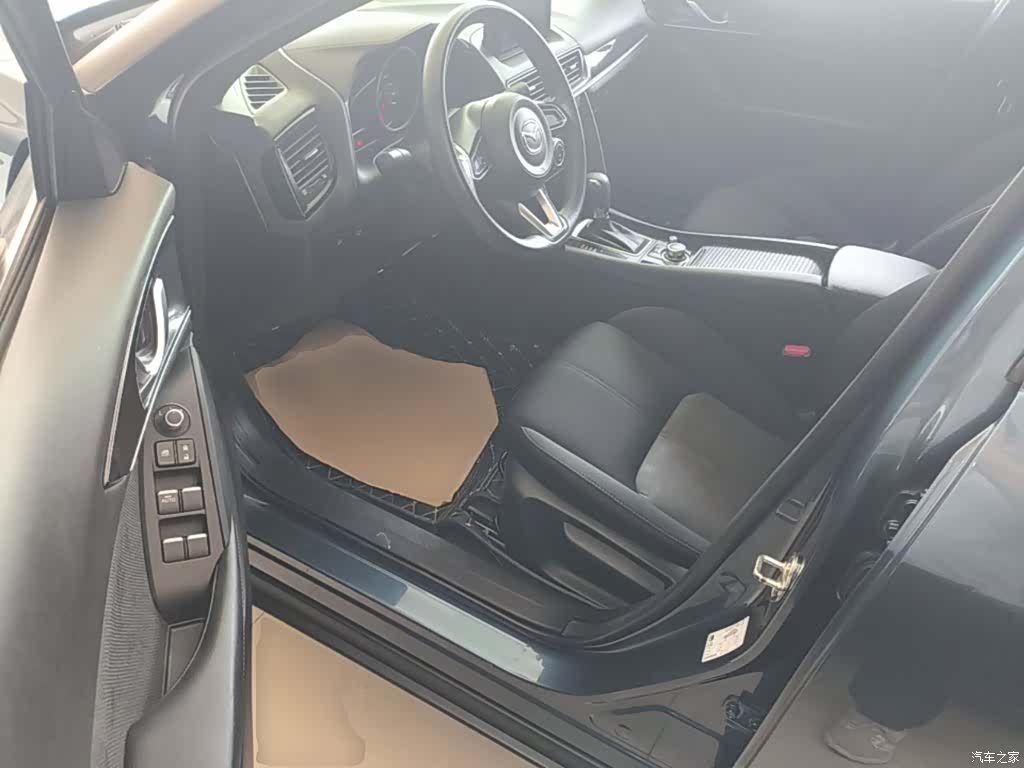 Mazda CX-4, 2020 16
