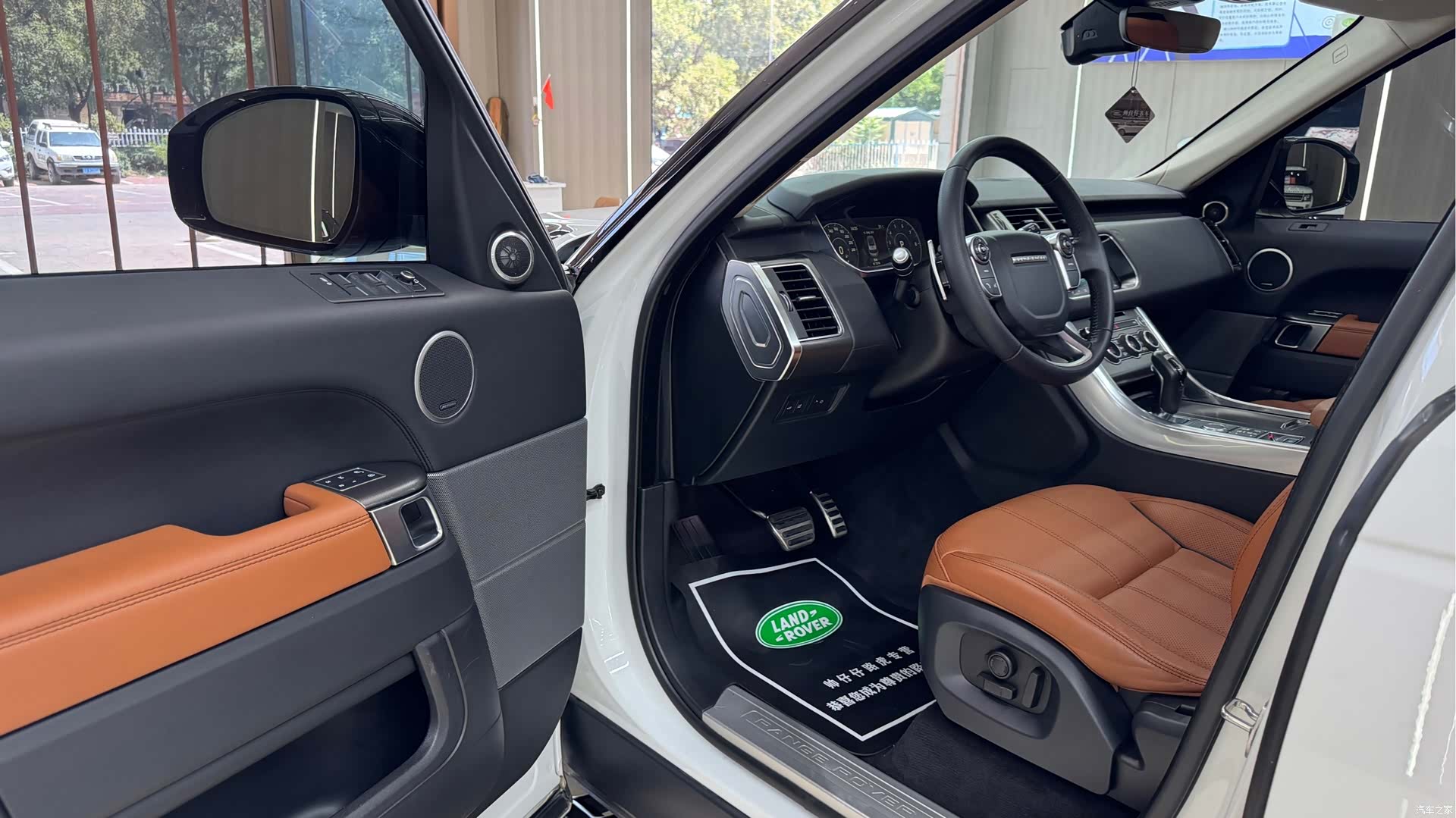 Land Rover Range Rover, 2017 все фото
