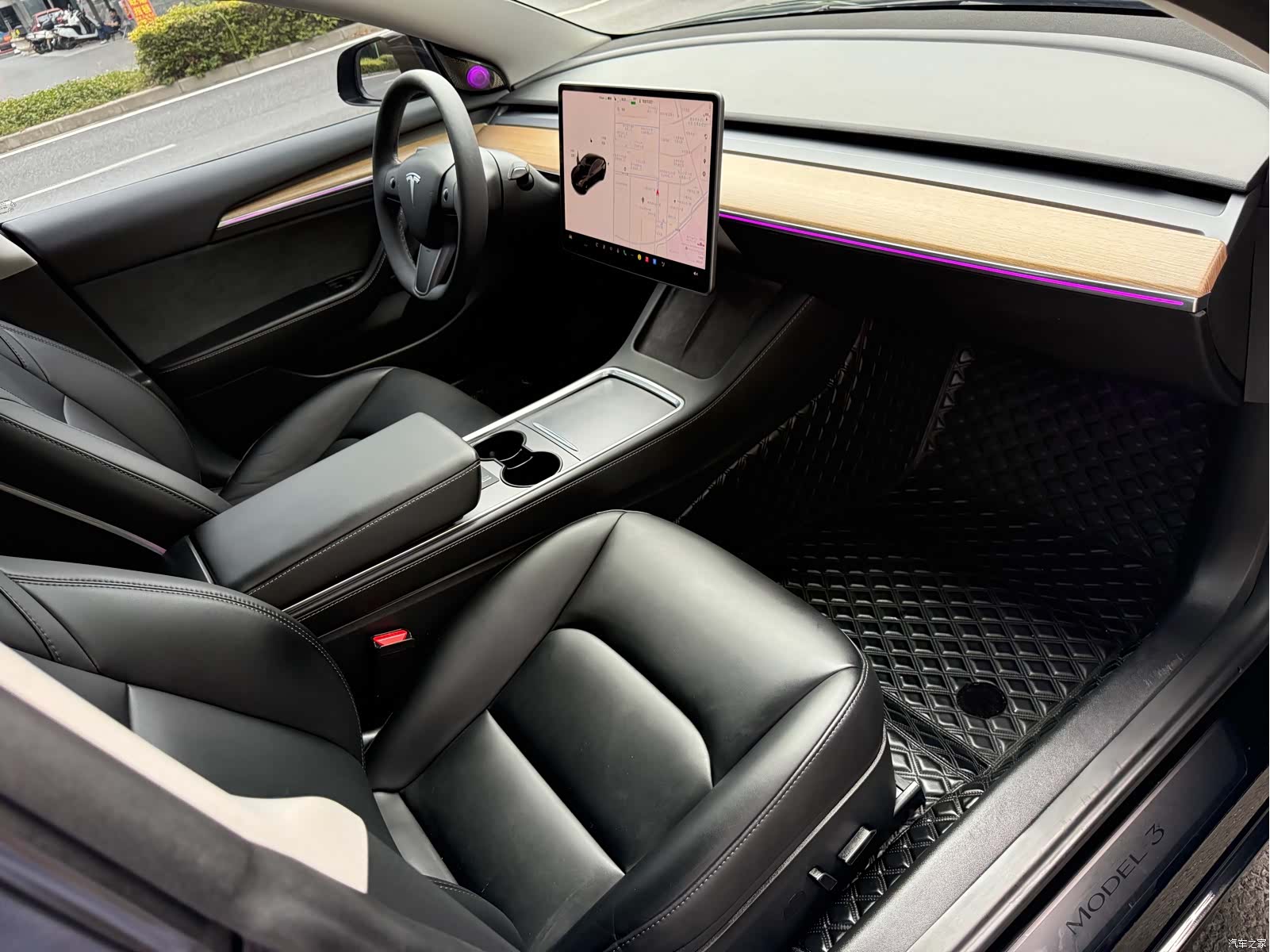Tesla Model 3, 2023 19
