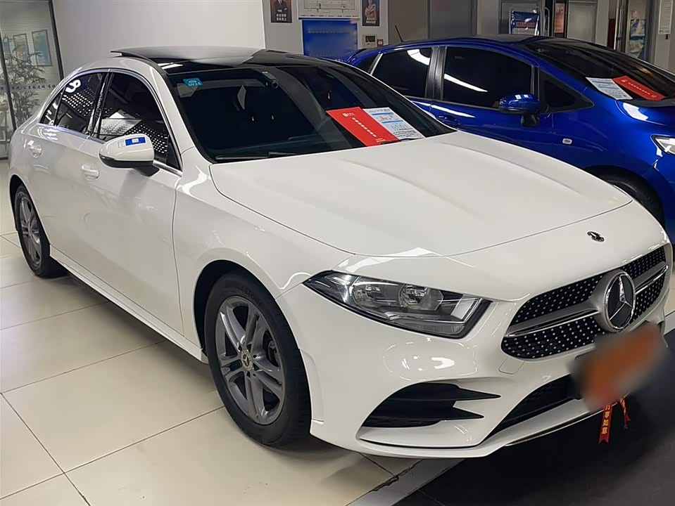 Mercedes-Benz Class A Mercedes-Benz Class A