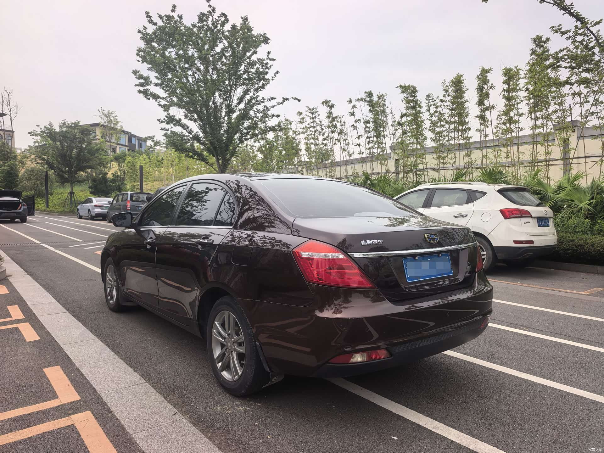 Geely Emgrand, 2017 все фото