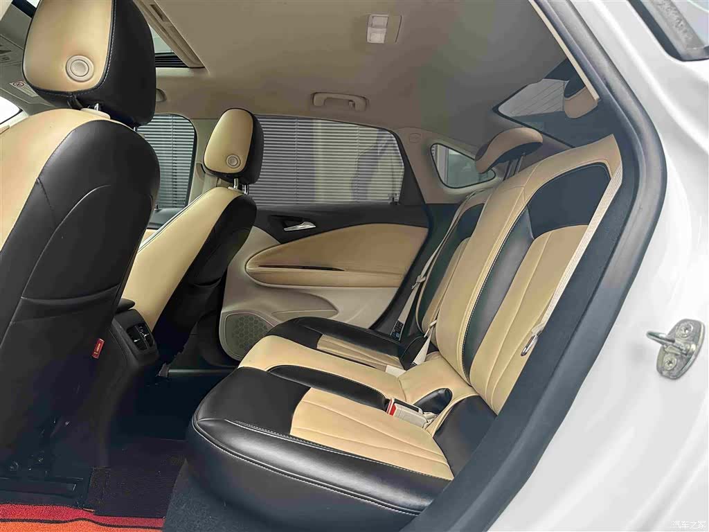 Buick Verano, 2018 16