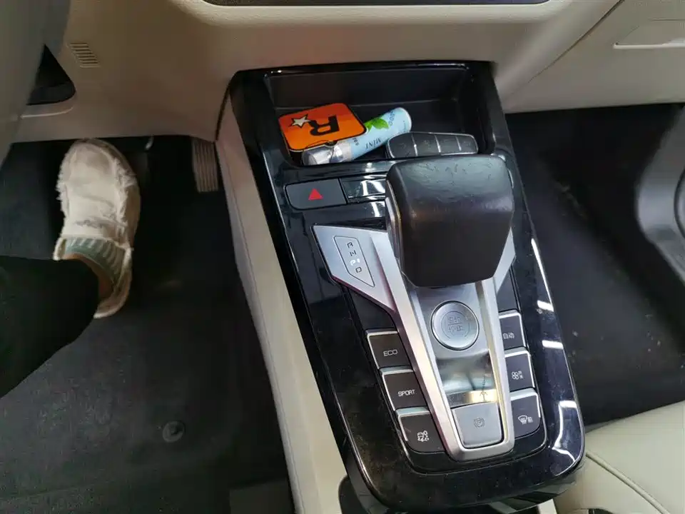 BYD Yuan Pro BYD Yuan Pro