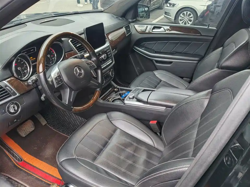 Mercedes-Benz GL grade