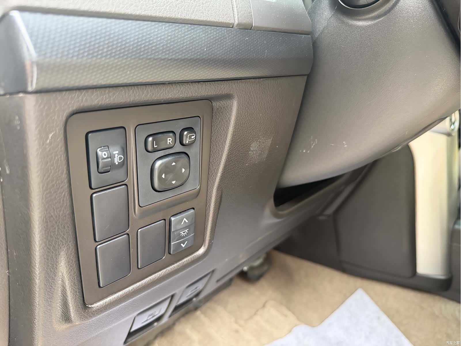 Toyota Prado, 2012 23